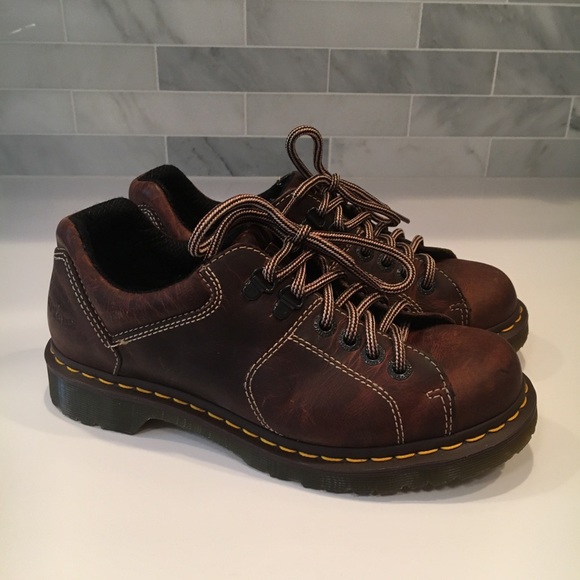 dr martens aw004 mens shoes